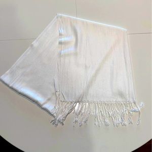 Pashmina shawl
